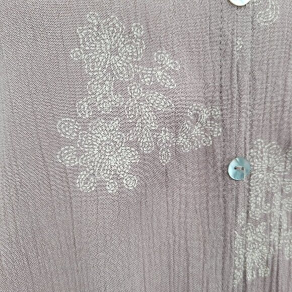 Mossimo Lavender Paisley Flutter-Sleeve Tie Front Top - Picture 2 of 8